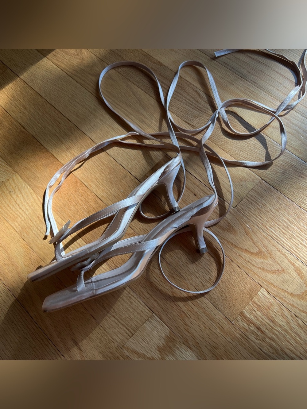 Helsa Kitten Lace Up Sandal - Picture 7 of 9